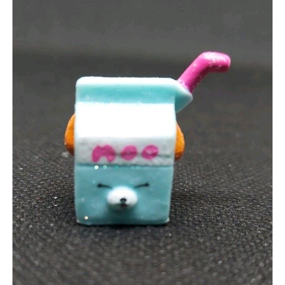 Shopkins Season 4 Milk Bud Moo Drink Blue Carton Special Edition #4-098 Glitter